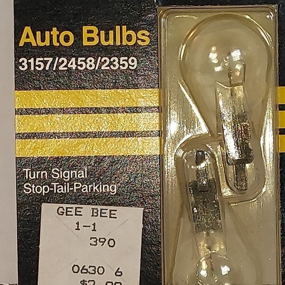 Vintage Philips Brake Light Bulb 3157/2458/2359 Bulbs NIP - Picture 2 of 5